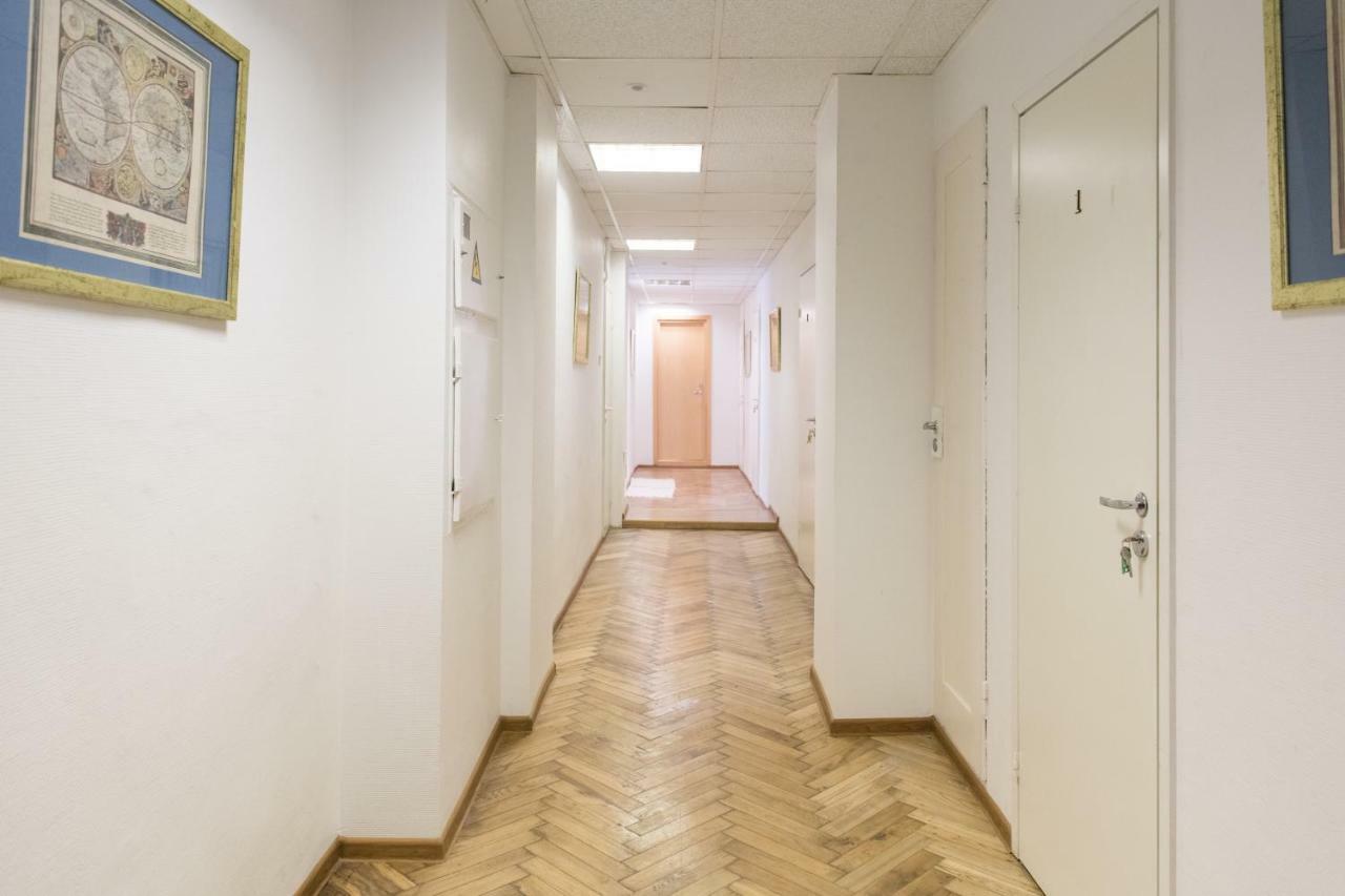 Hostel Liberty Kaunas Luaran gambar